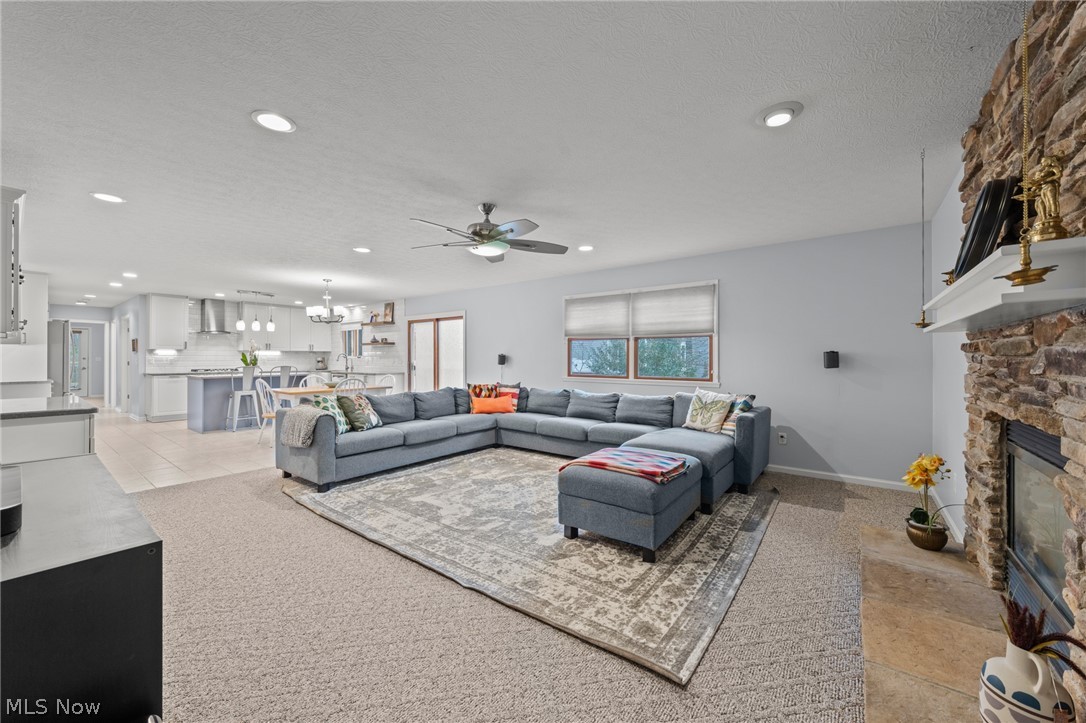 25471 Hilltop Drive