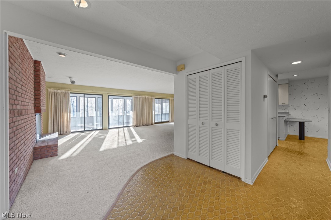 680-27 Fairington Drive
