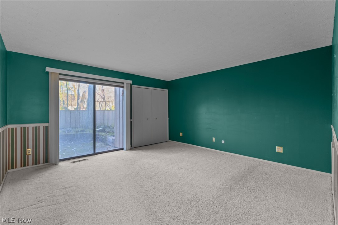 680-27 Fairington Drive