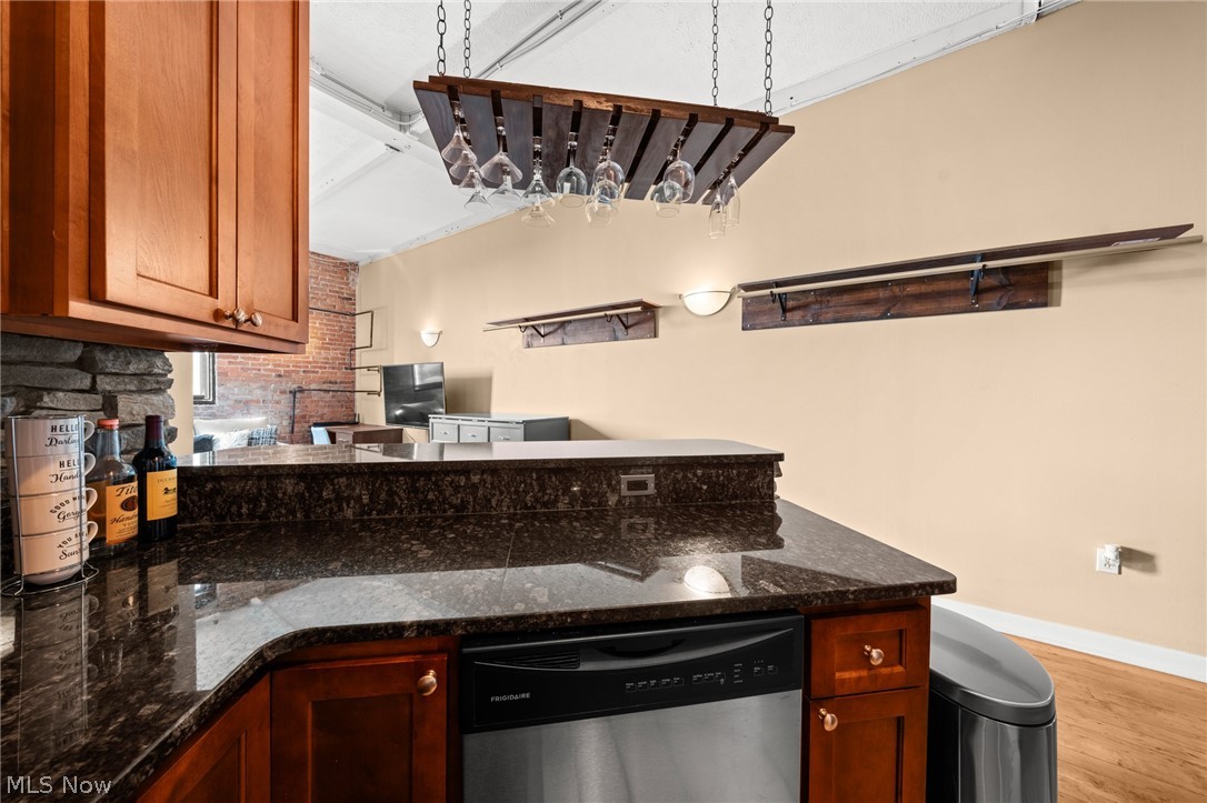 1133 W 9th Street 307