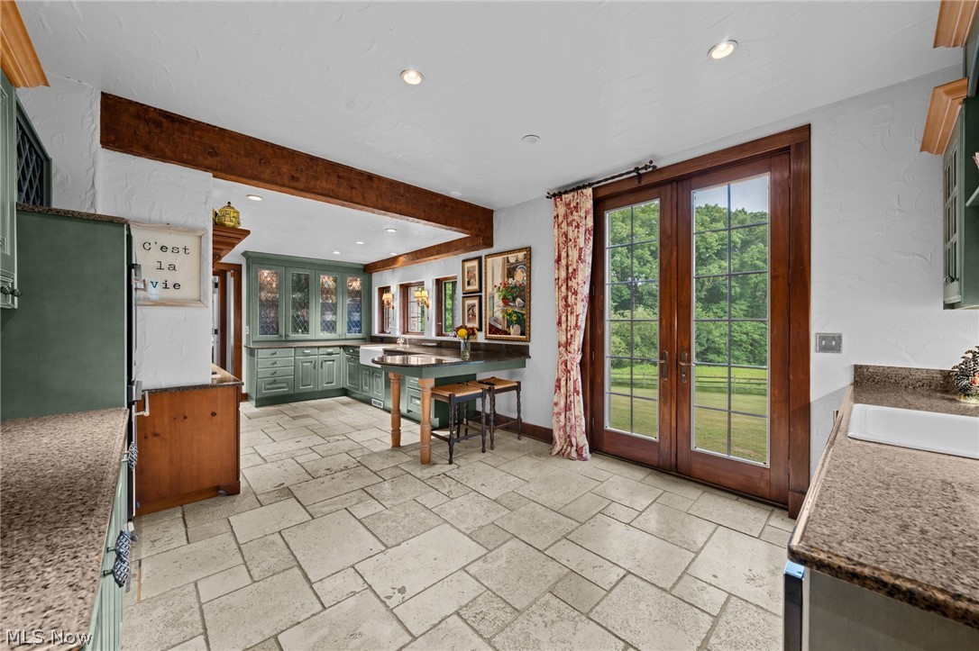 5227 Som Center Road