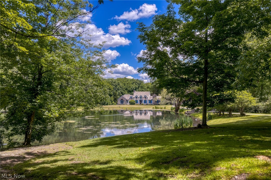 5227 Som Center Road