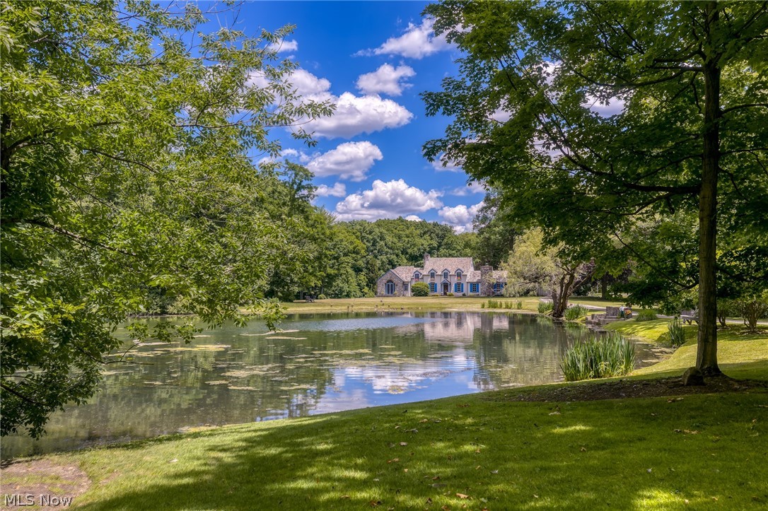 5227 Som Center Road