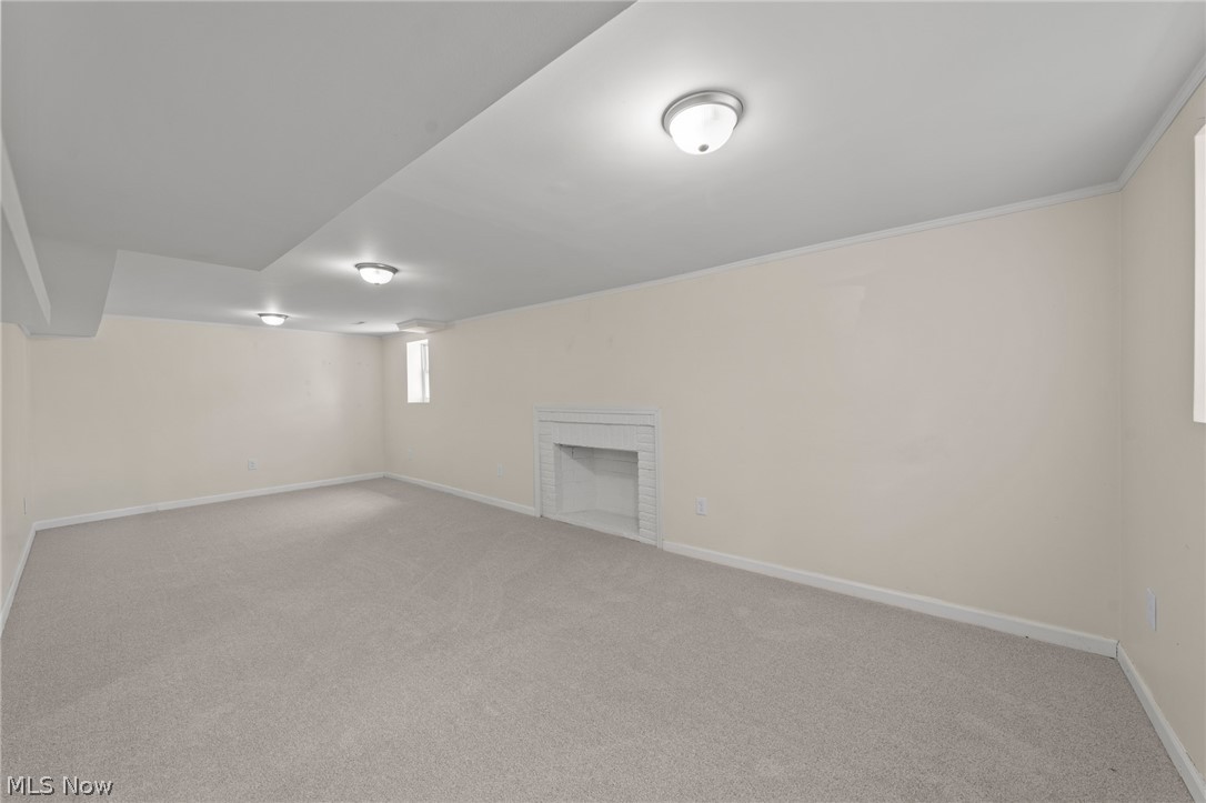 1591 Maywood Road