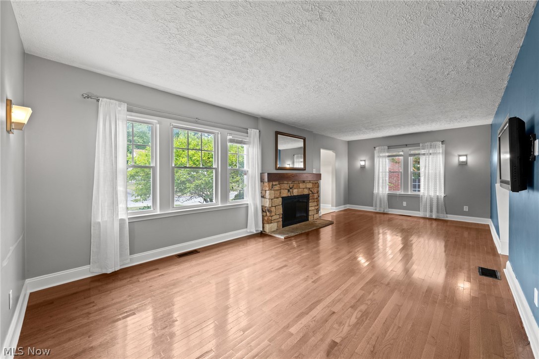 1591 Maywood Road