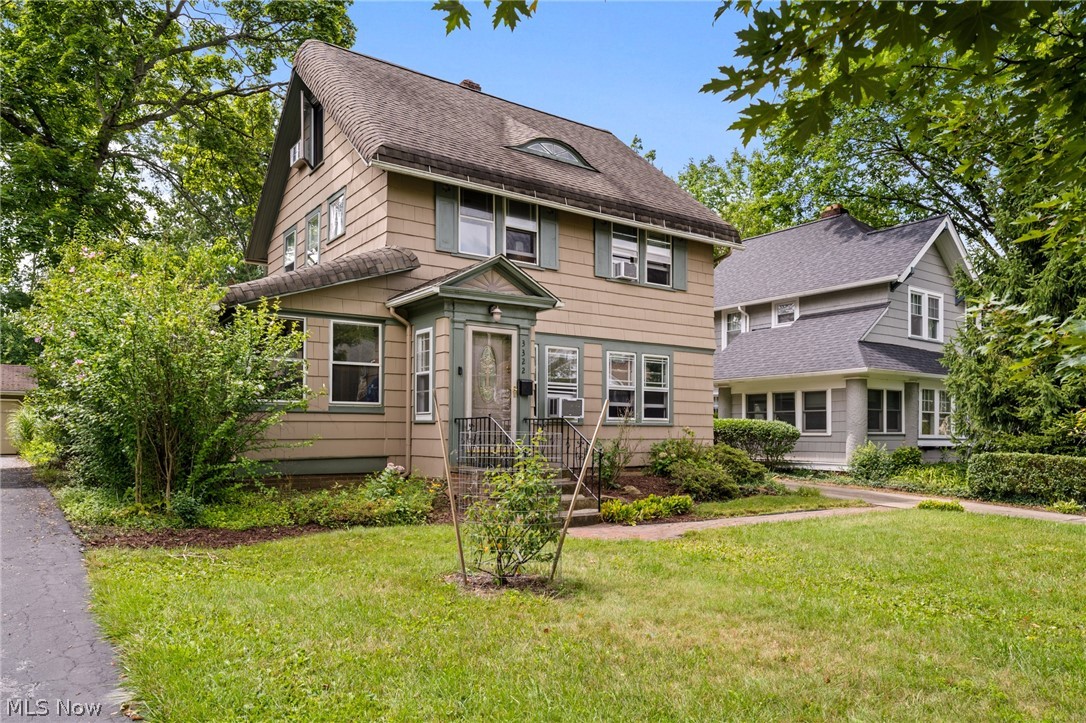 3322 E Fairfax Road