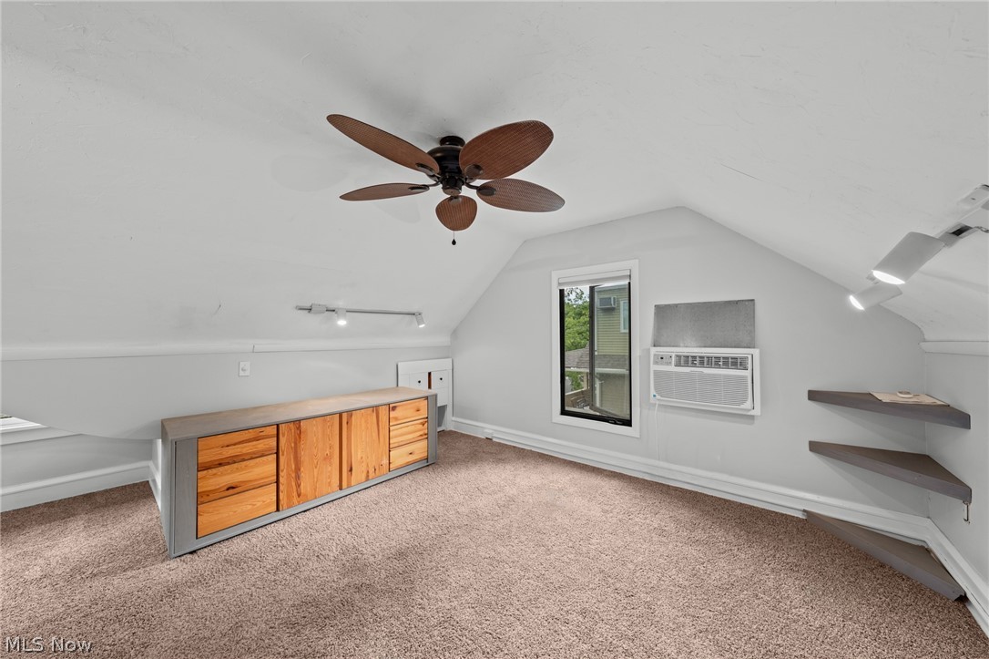 3322 E Fairfax Road