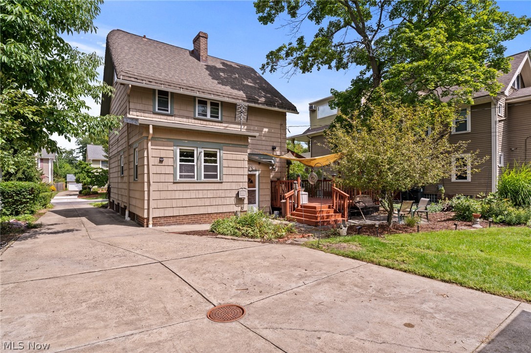 3322 E Fairfax Road