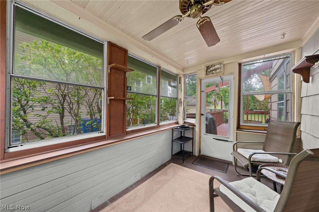 3322 E Fairfax Road