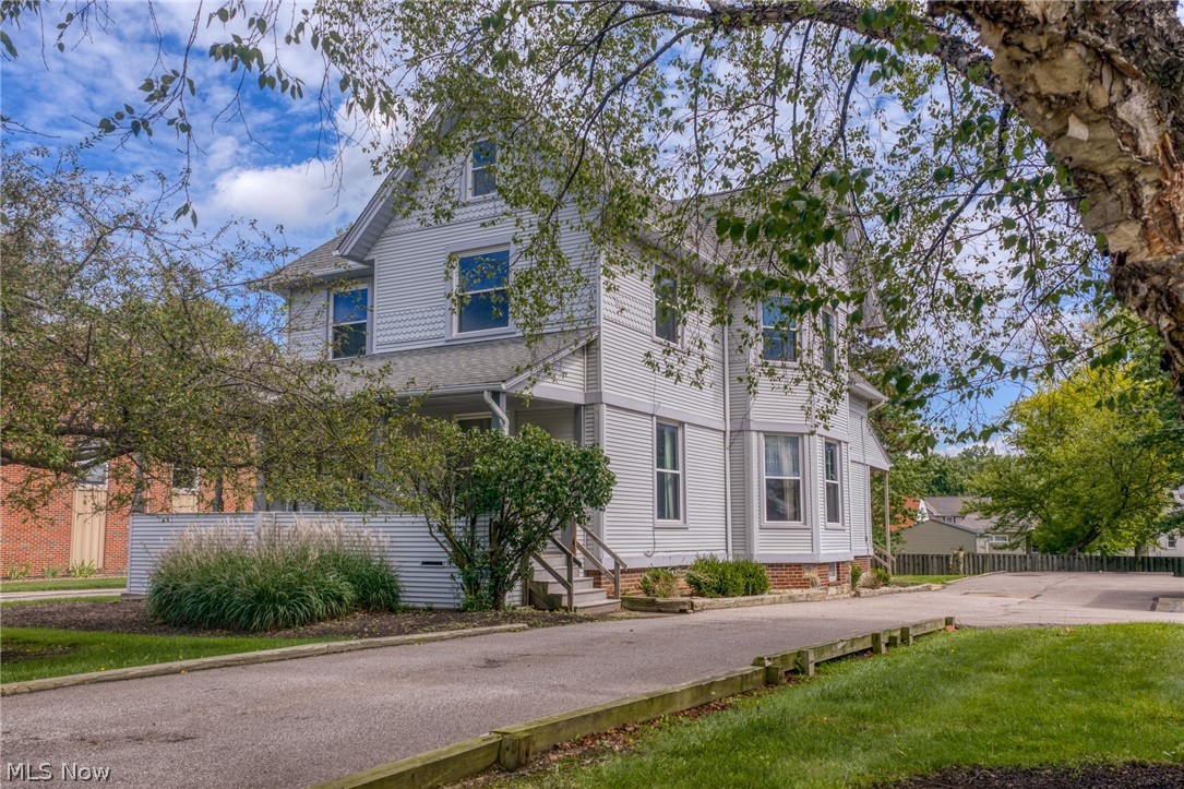 1455 Lander Road