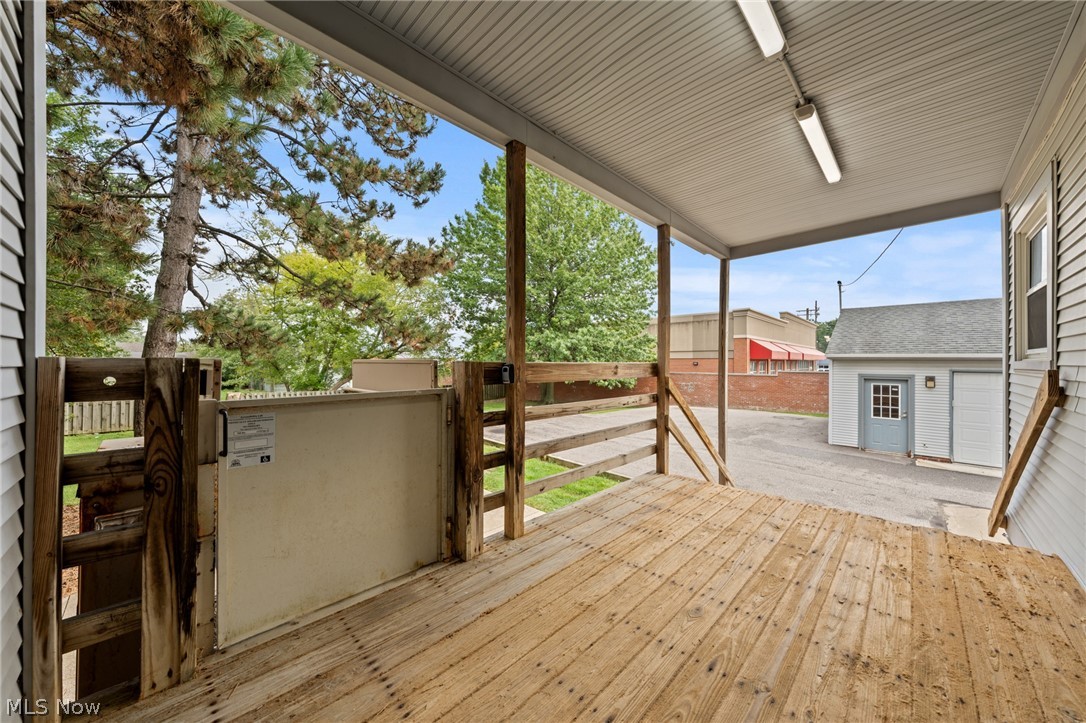 1455 Lander Road