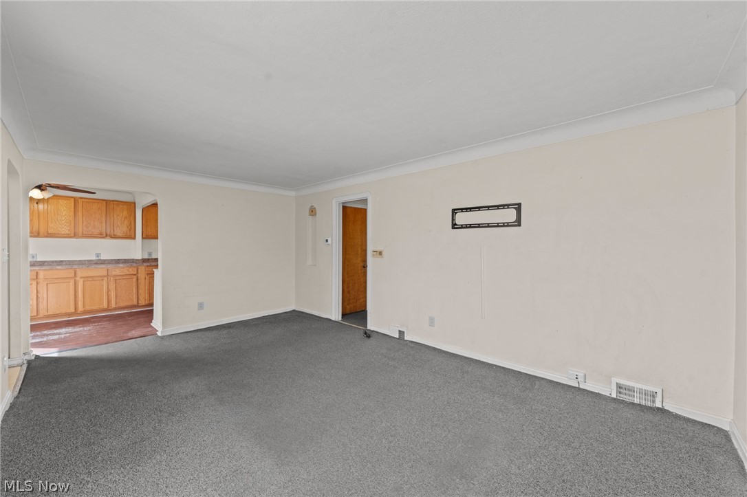 6006 Snow Road