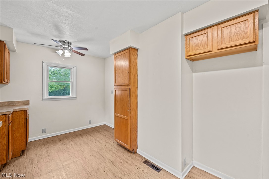 205 Center Road