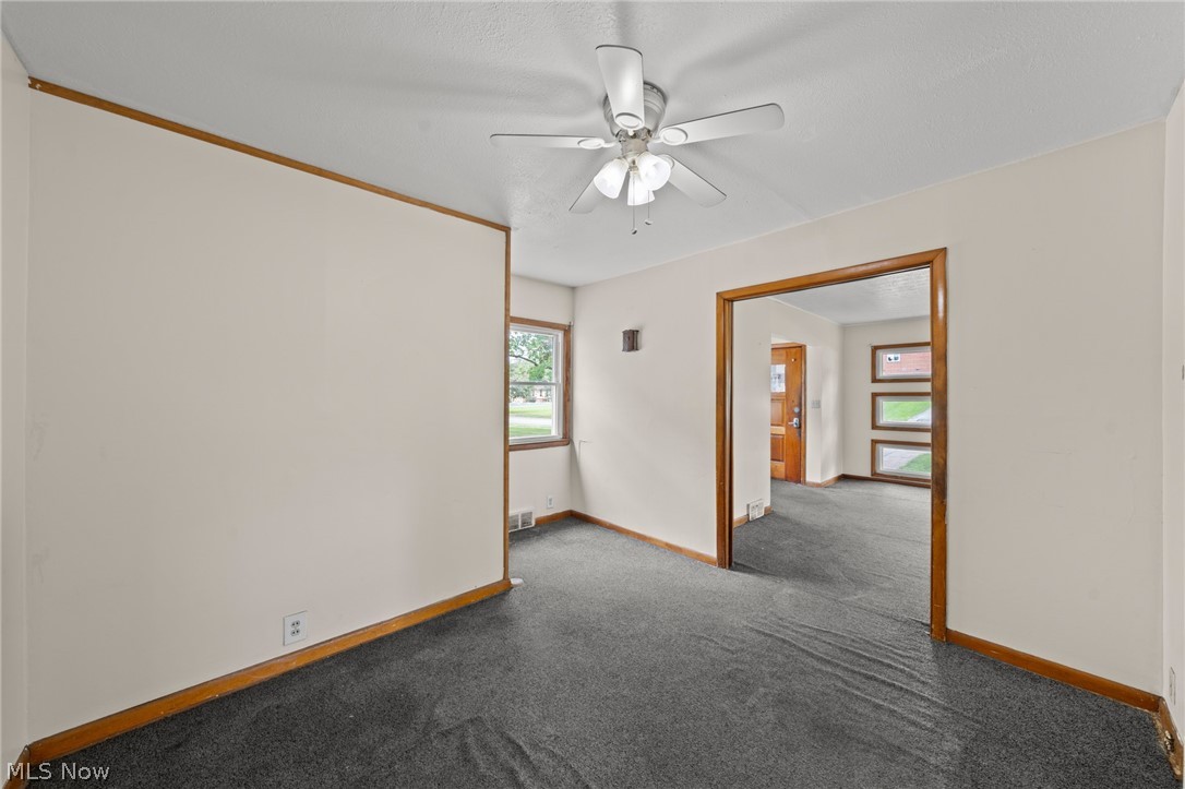 205 Center Road