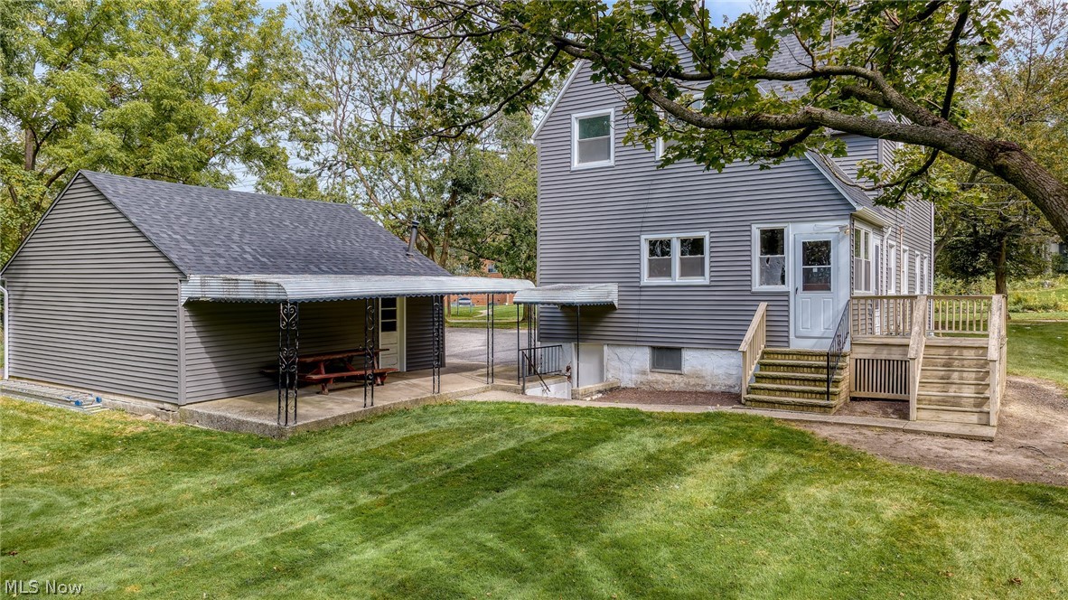 205 Center Road