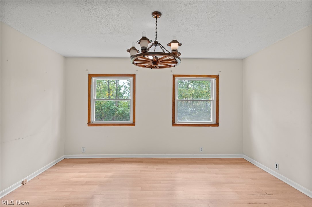 205 Center Road