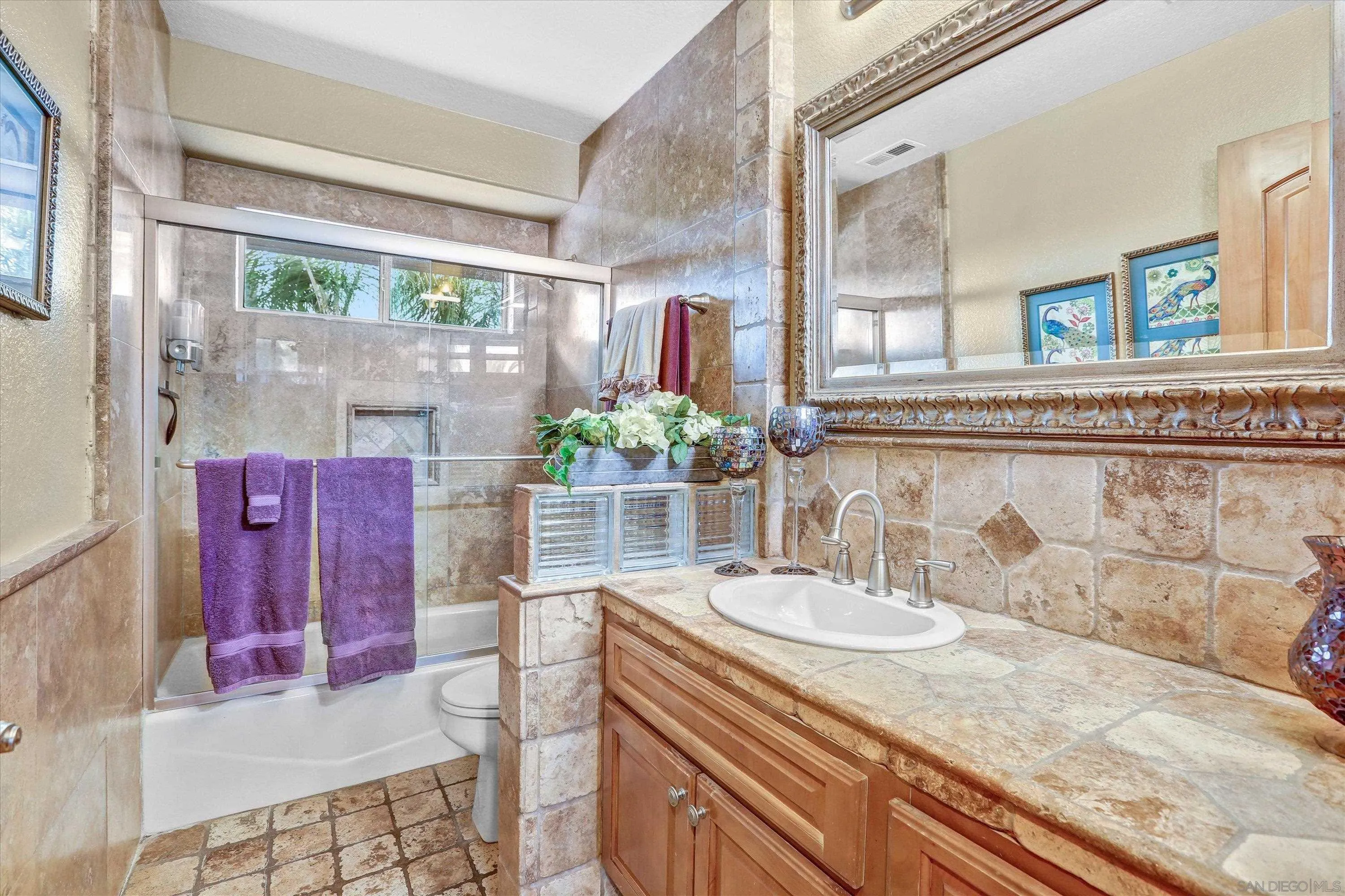 2669 Victoria Circle