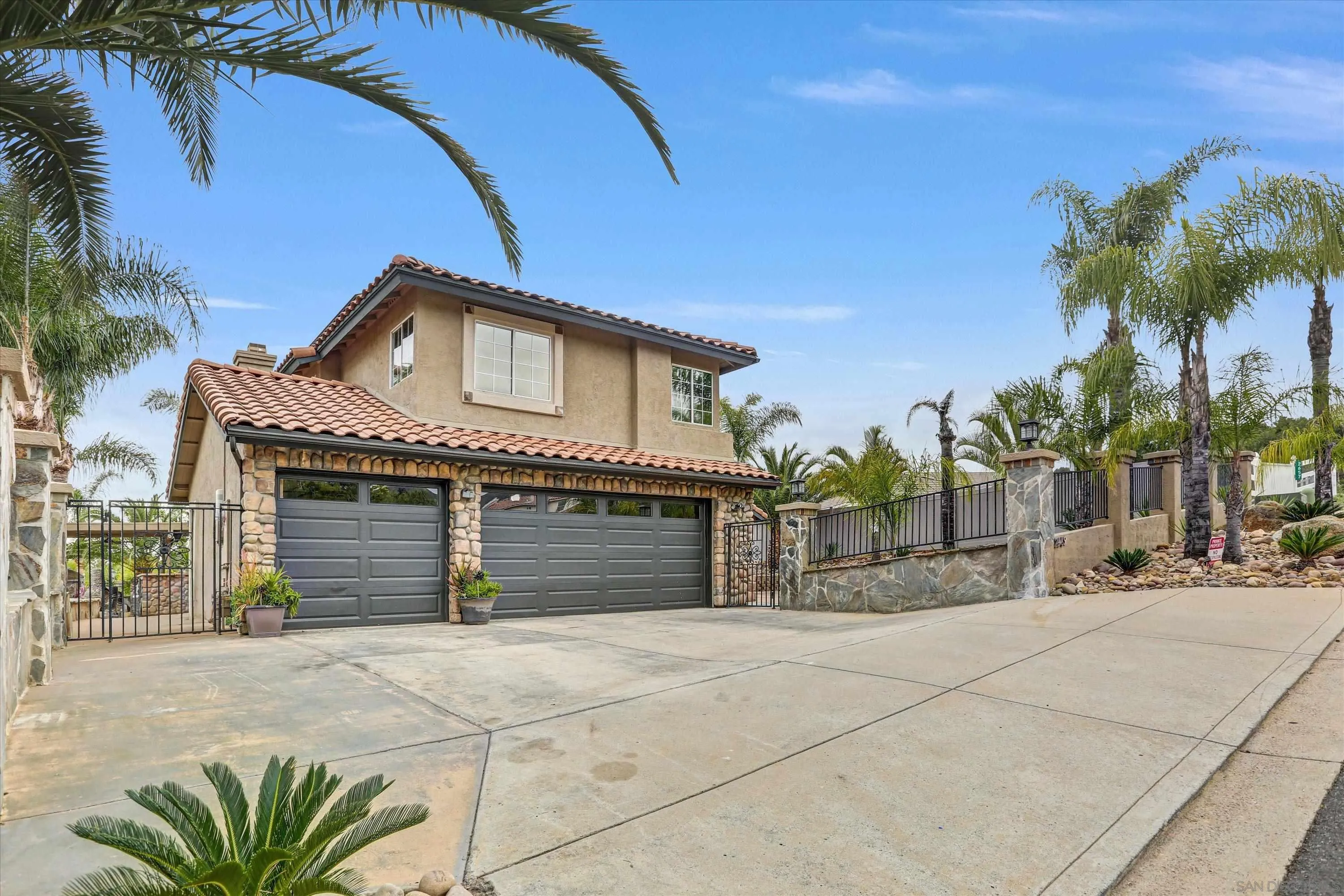 2669 Victoria Circle