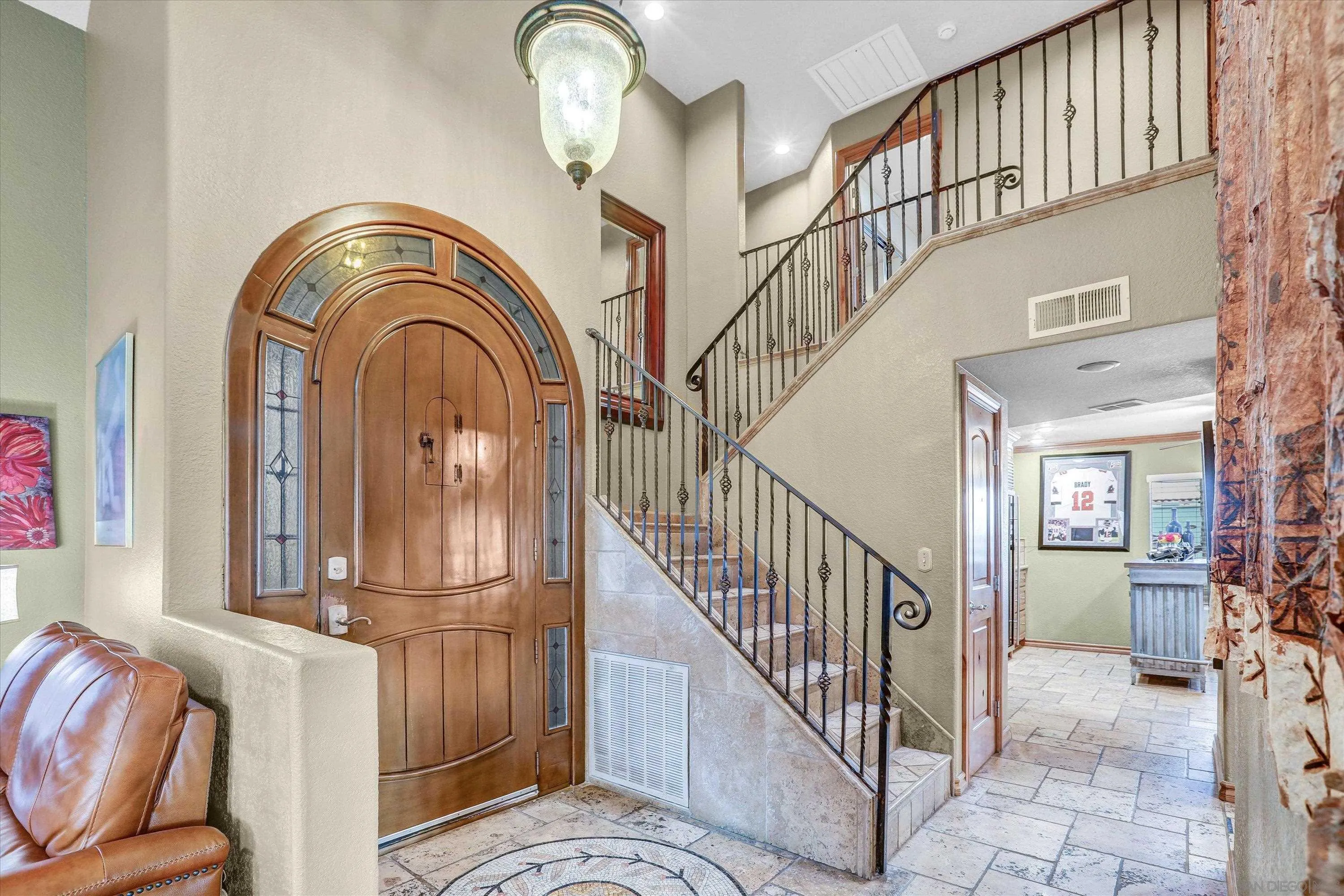 2669 Victoria Circle