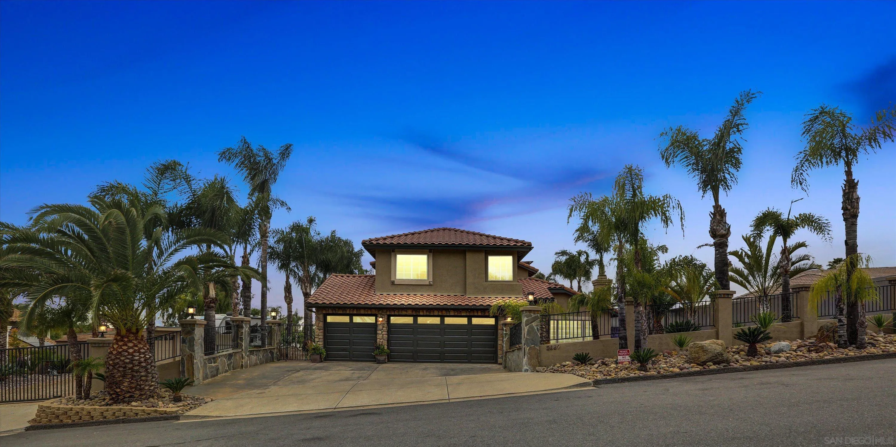 2669 Victoria Circle