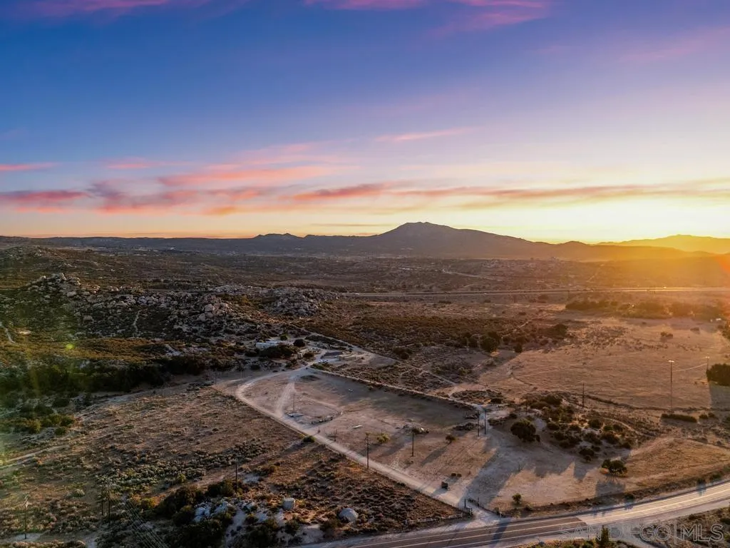 40760 Old Highway 80