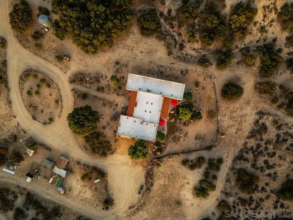 40760 Old Highway 80