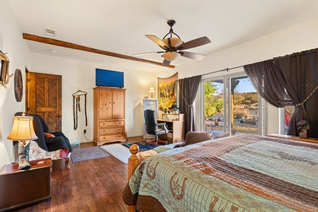 40760 Old Highway 80