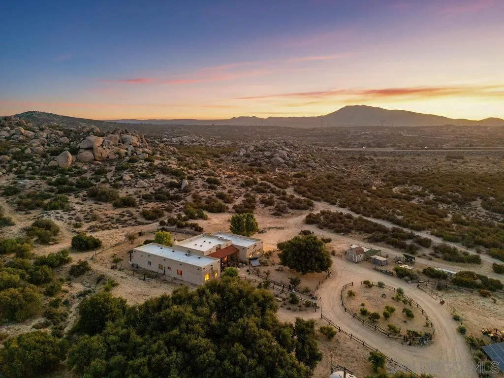 40760 Old Highway 80