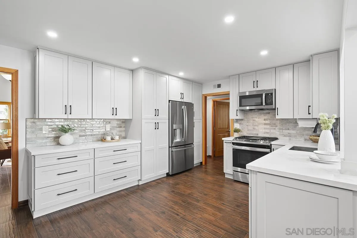 7355 Florey Court