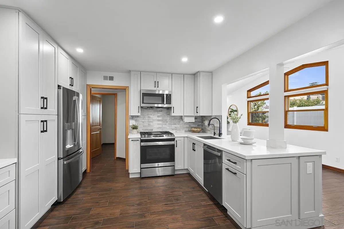 7355 Florey Court