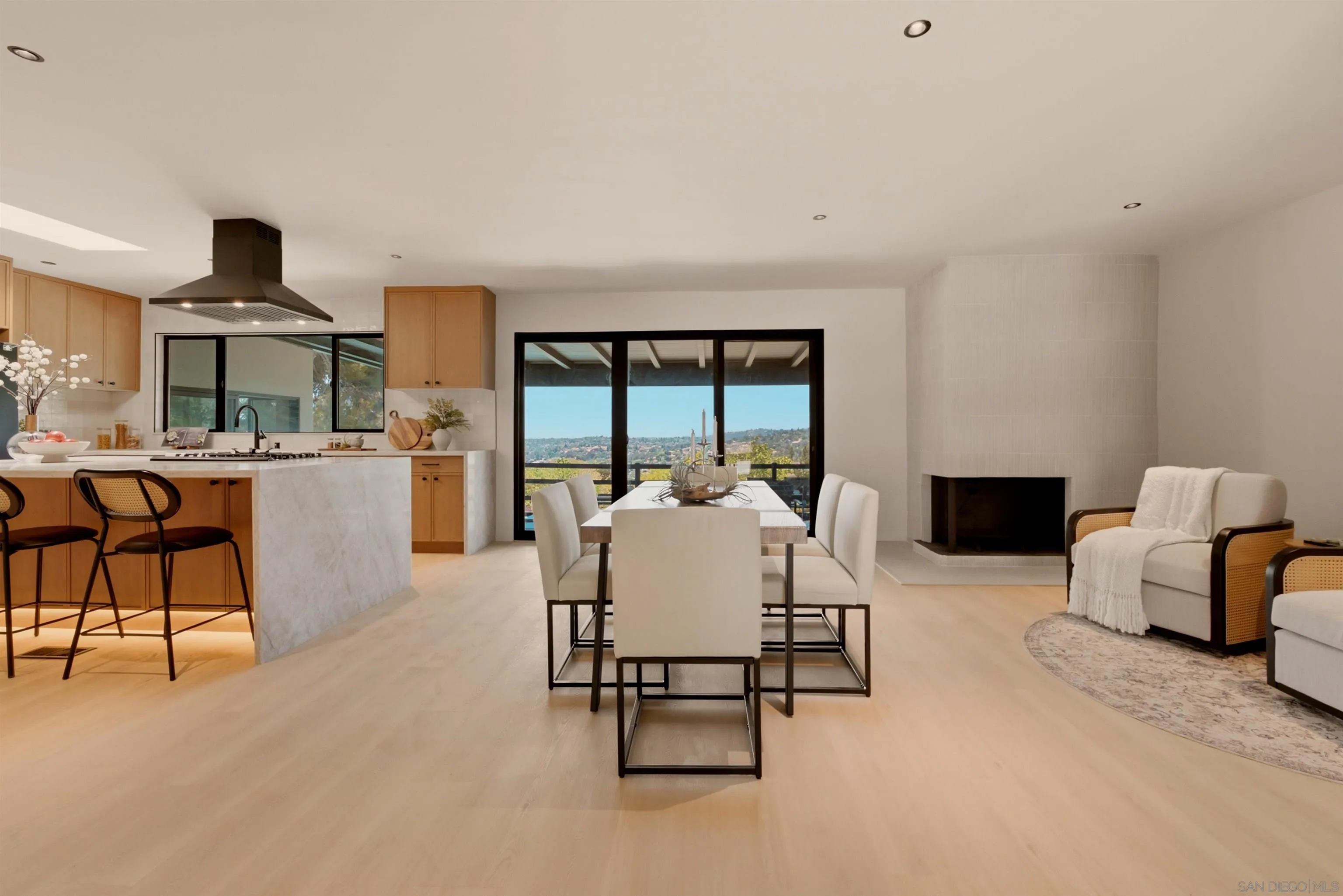 4222 Helix Del Sur