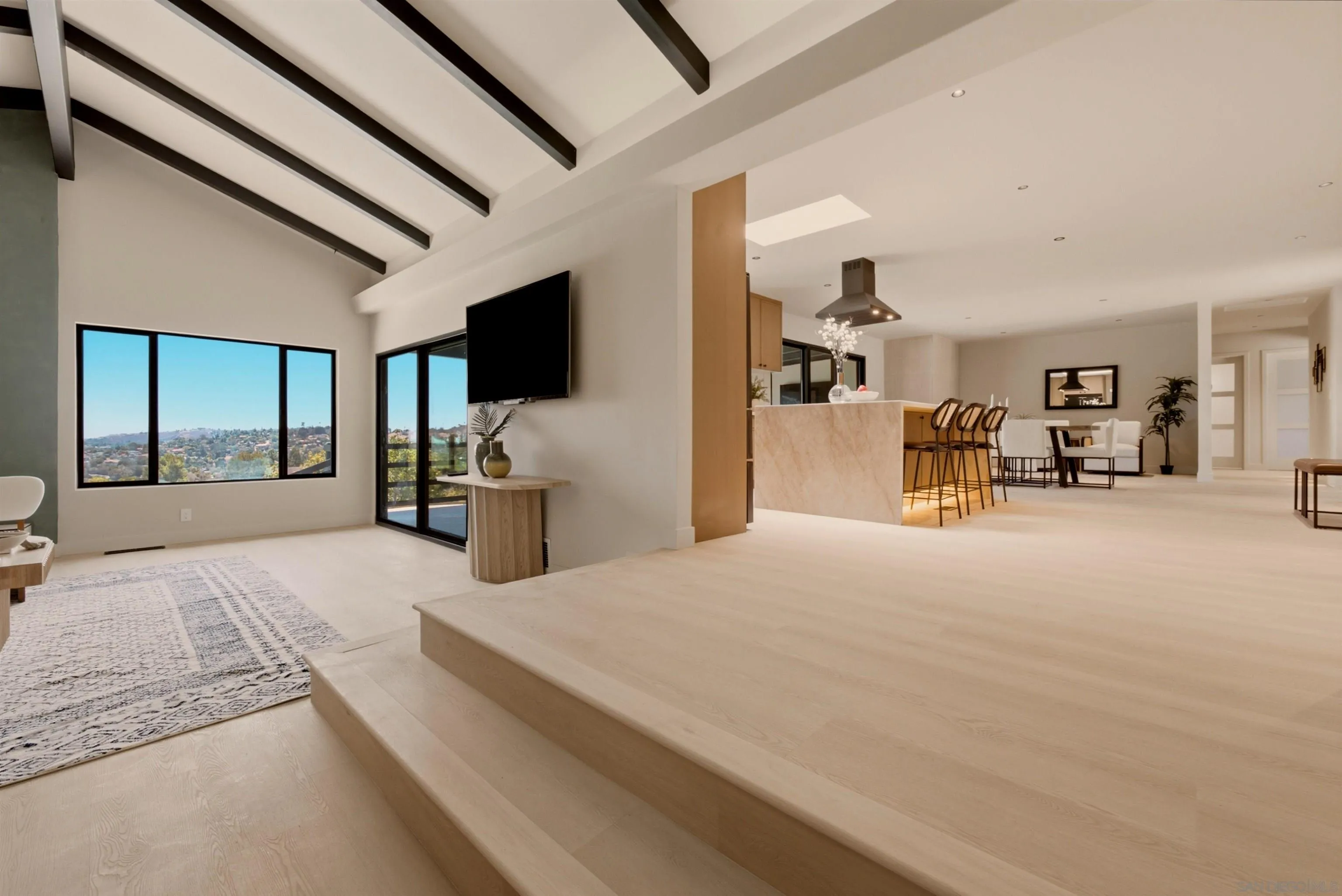 4222 Helix Del Sur