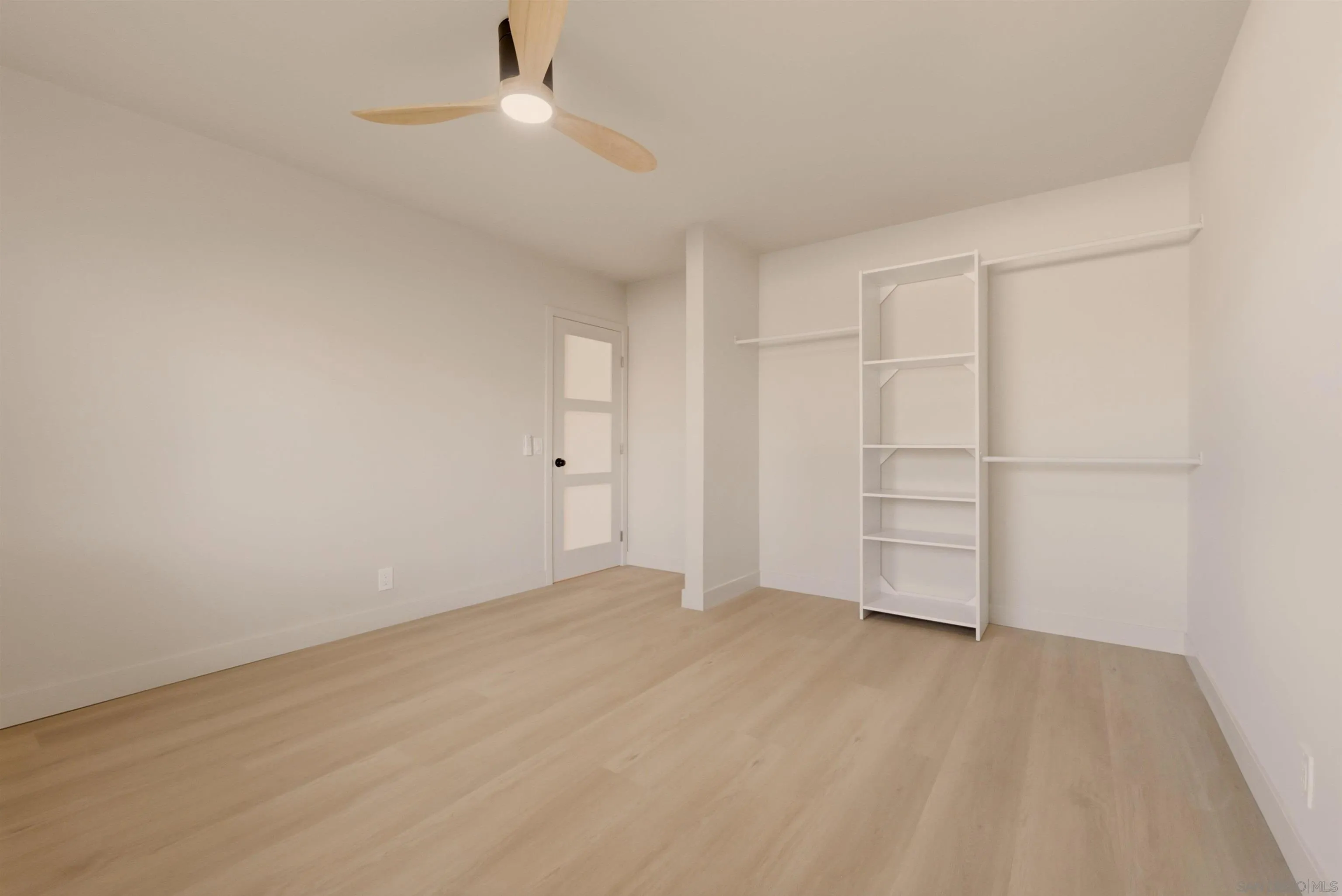 4222 Helix Del Sur