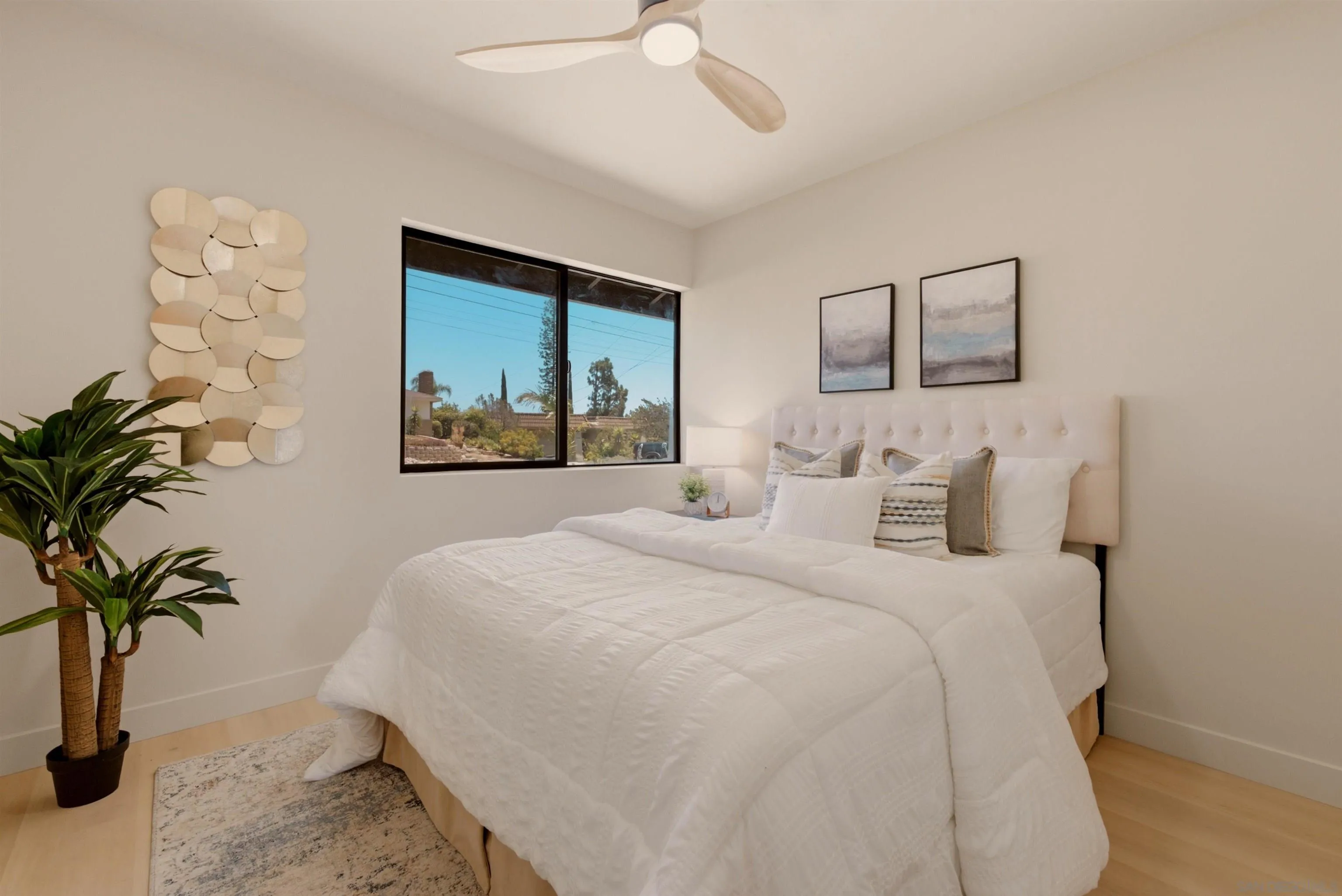 4222 Helix Del Sur