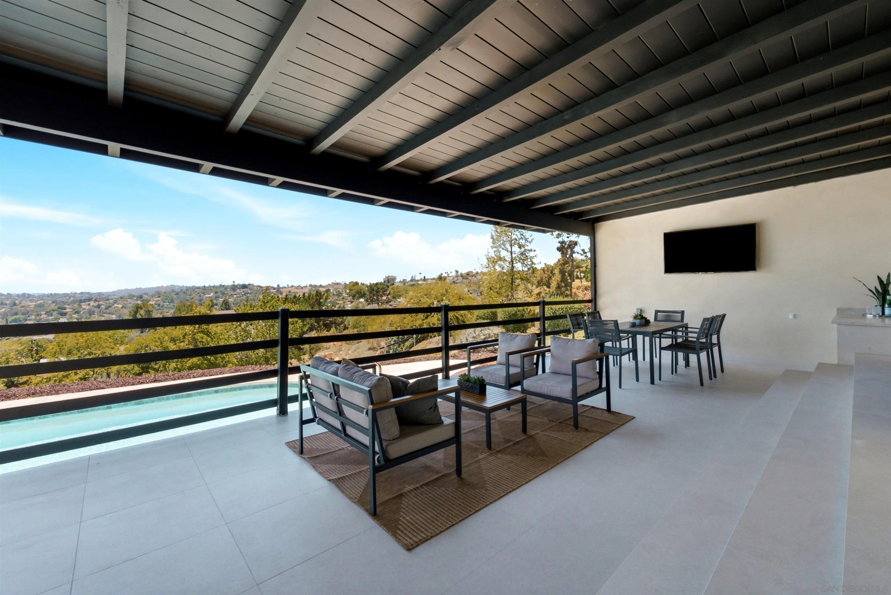 4222 Helix Del Sur