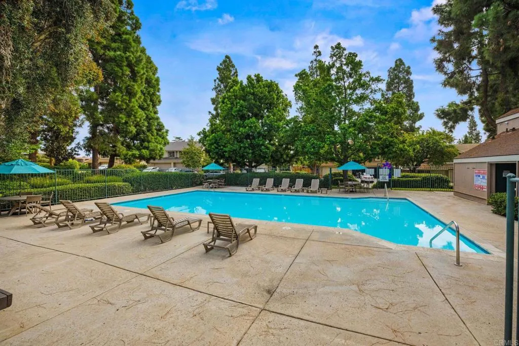 1505 Bridgeview Drive