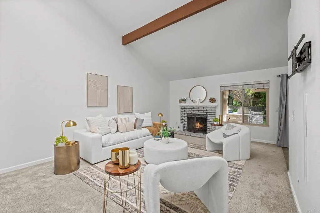 1505 Bridgeview Drive