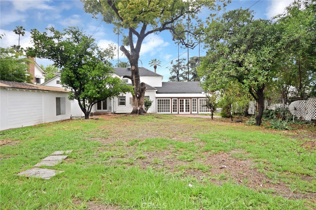 340 W 18th Street