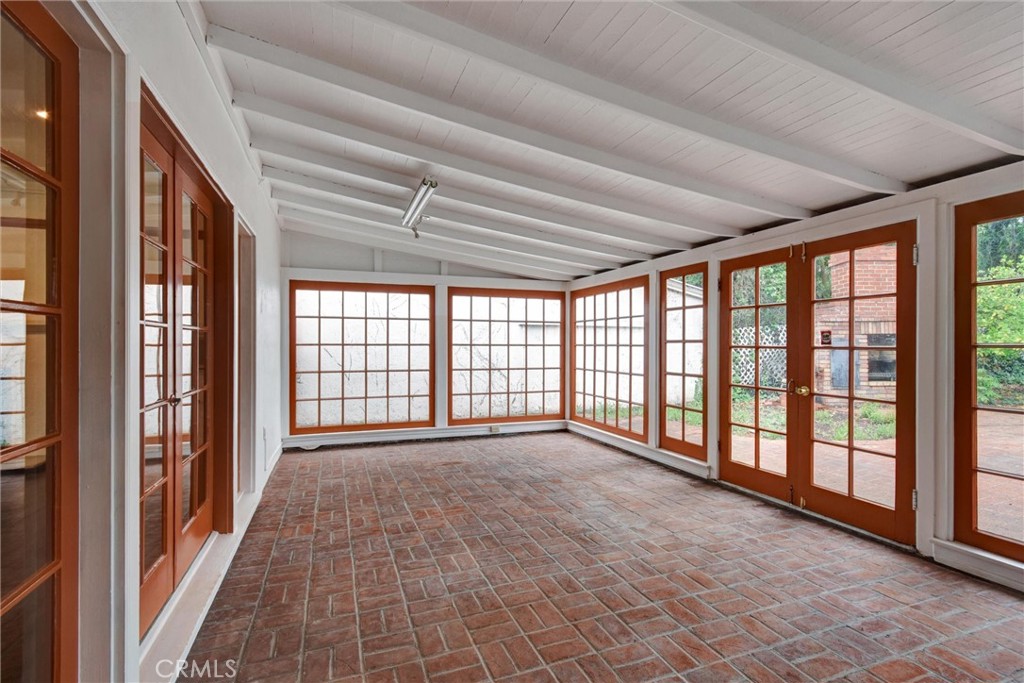 340 W 18th Street