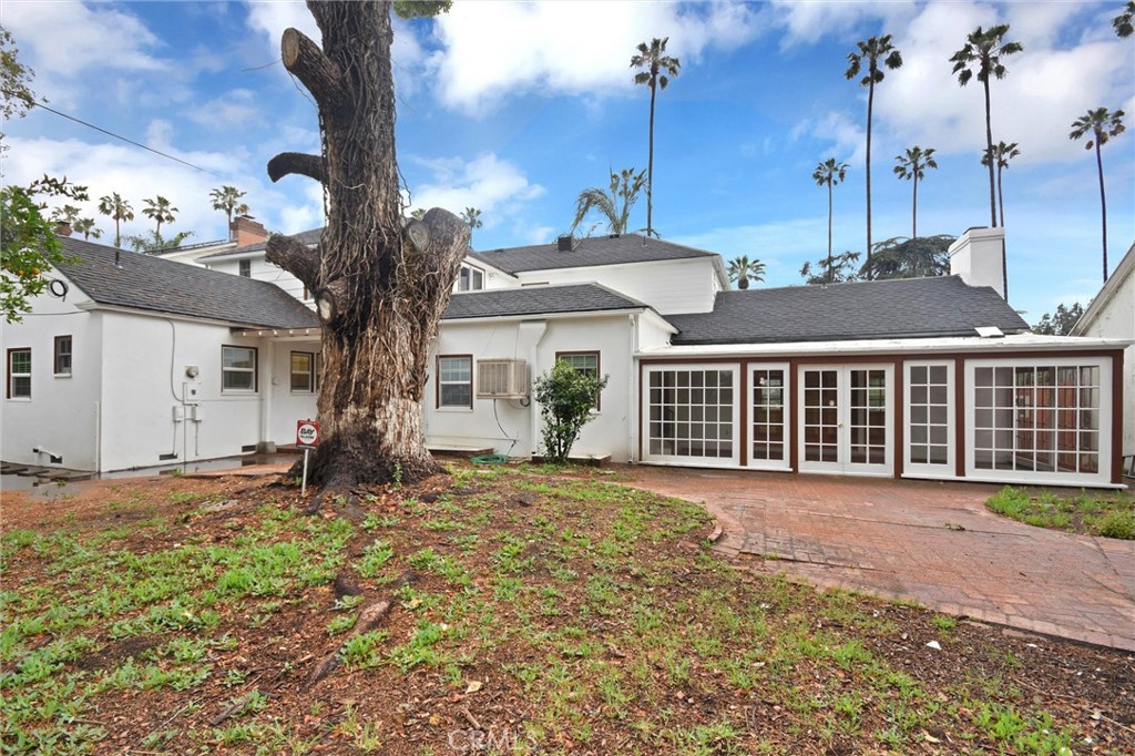 340 W 18th Street