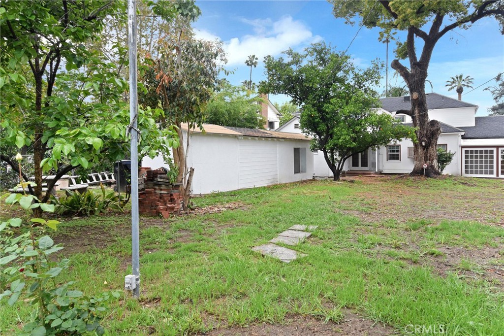 340 W 18th Street