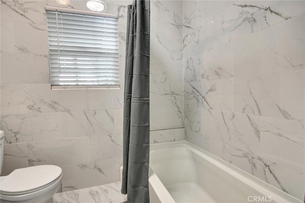 340 W 18th Street