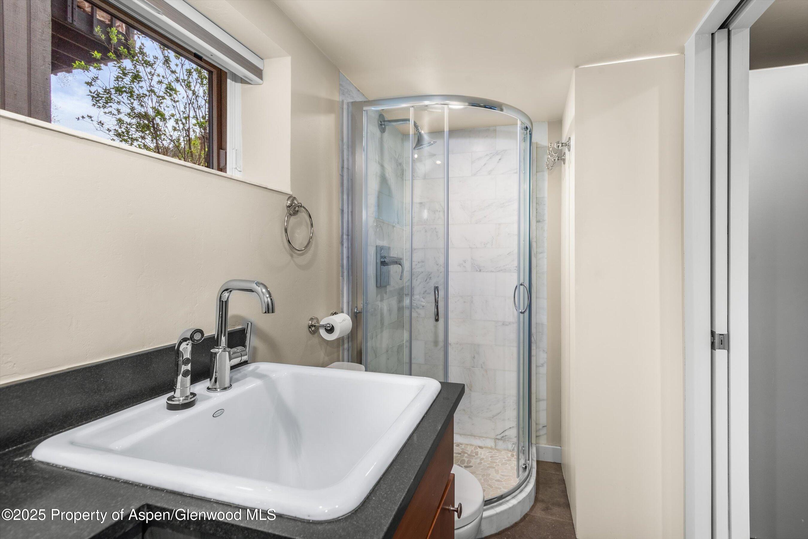 720 W Hopkins Avenue, Unit D