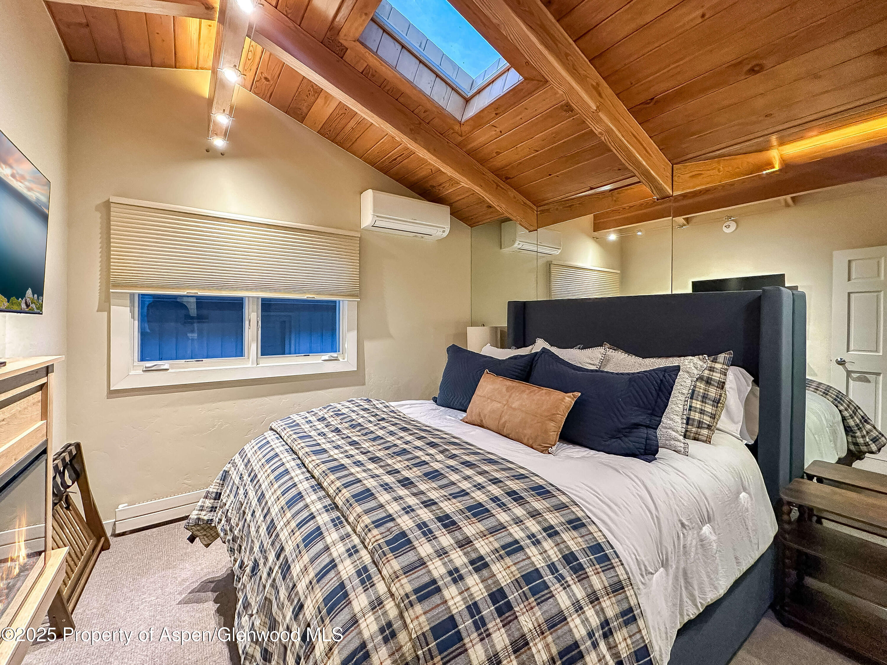 720 W Hopkins Avenue, Unit D