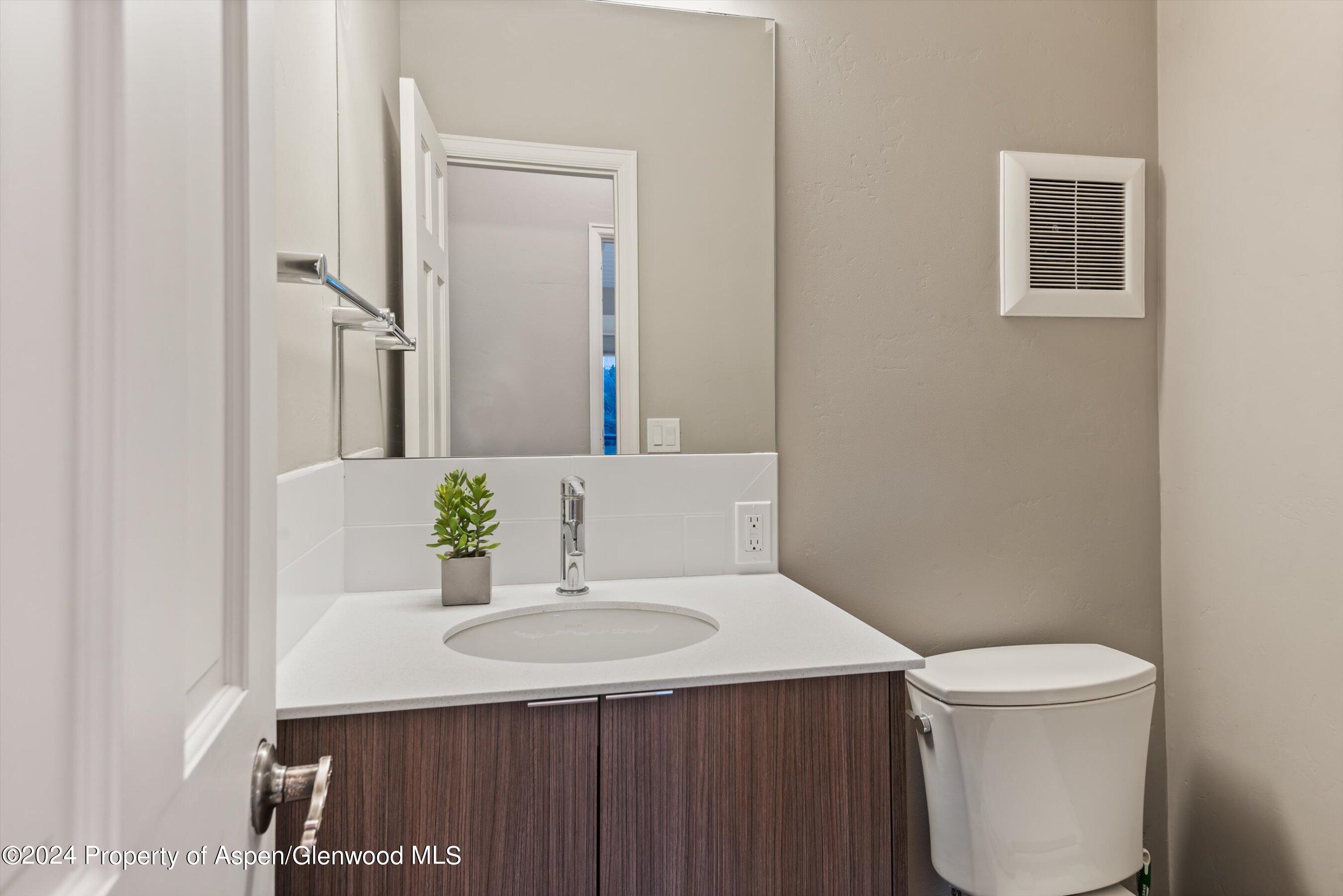 1650 Homestake Drive