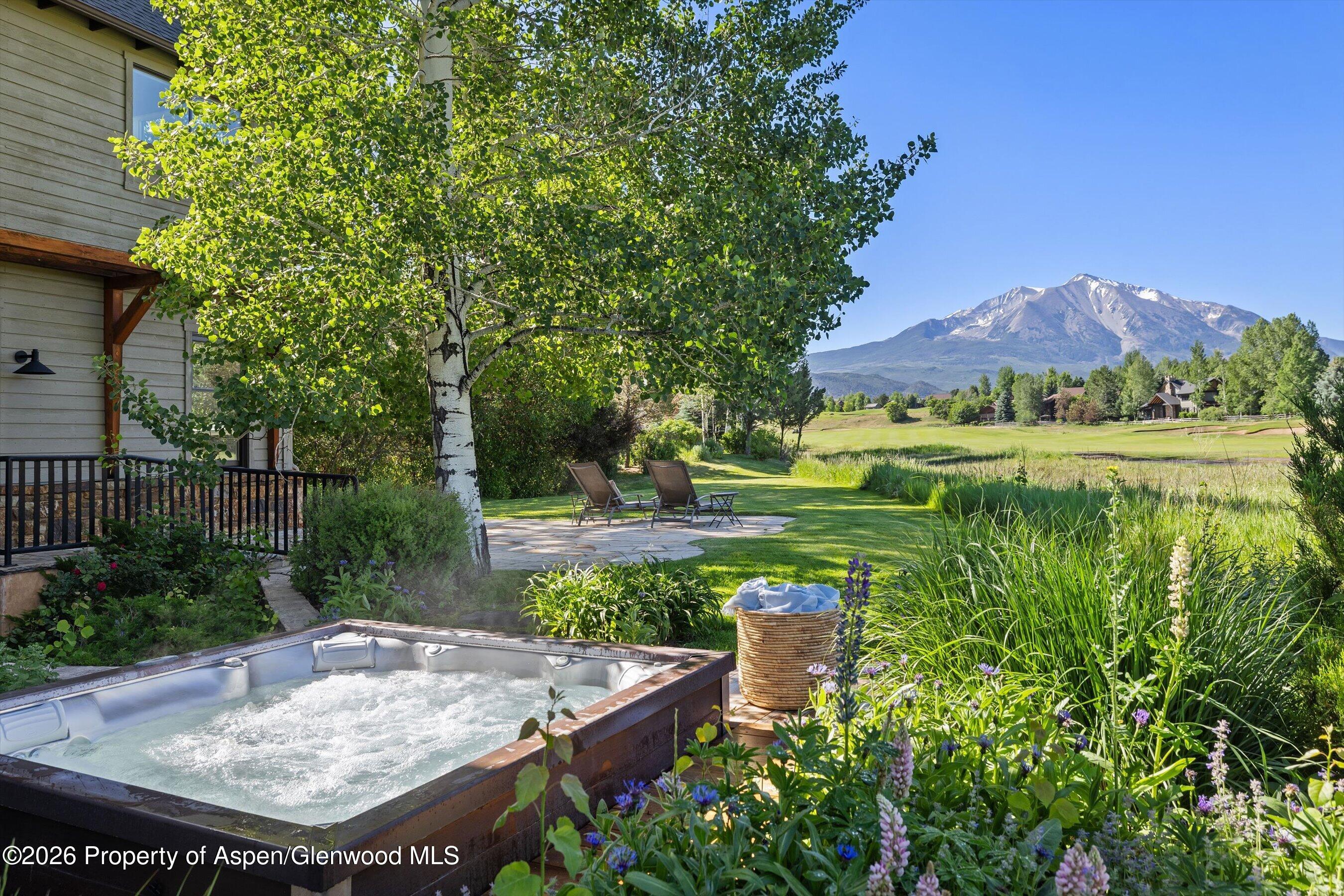 5125 Crystal Bridge Drive