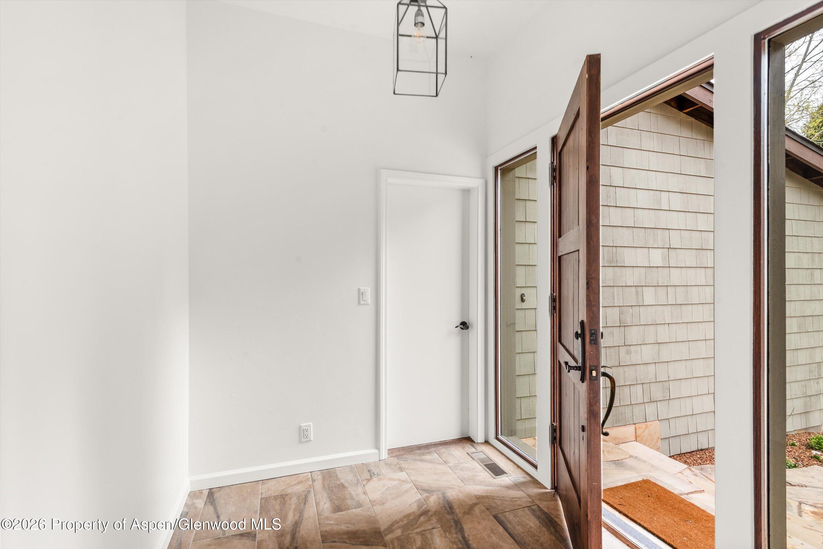 5125 Crystal Bridge Drive