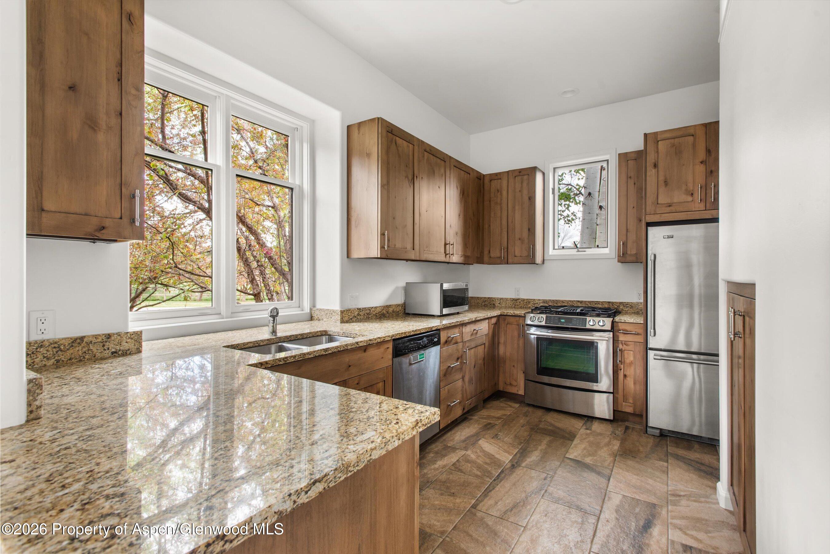 5125 Crystal Bridge Drive