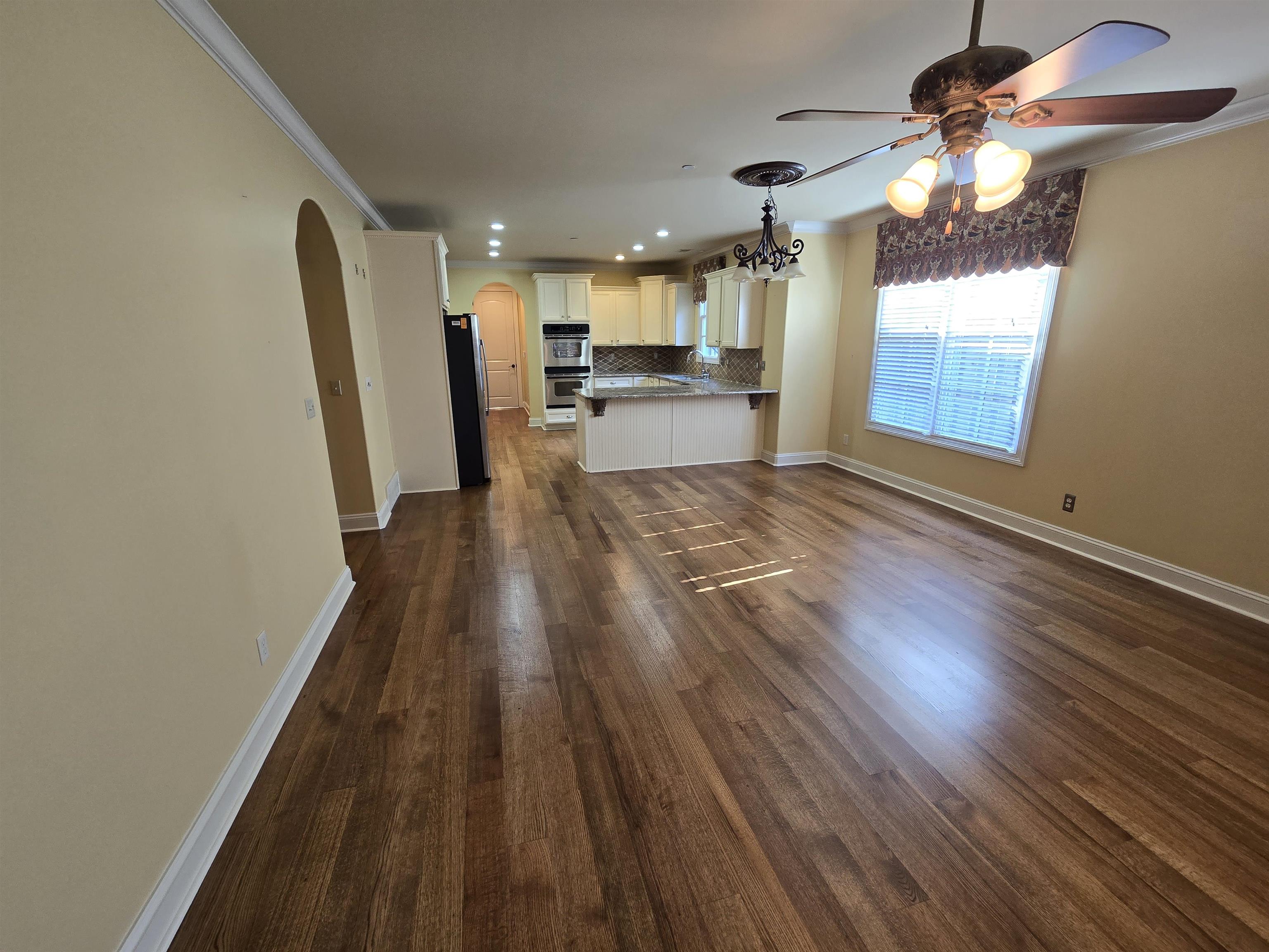 3055 POPLAR GROVE LN