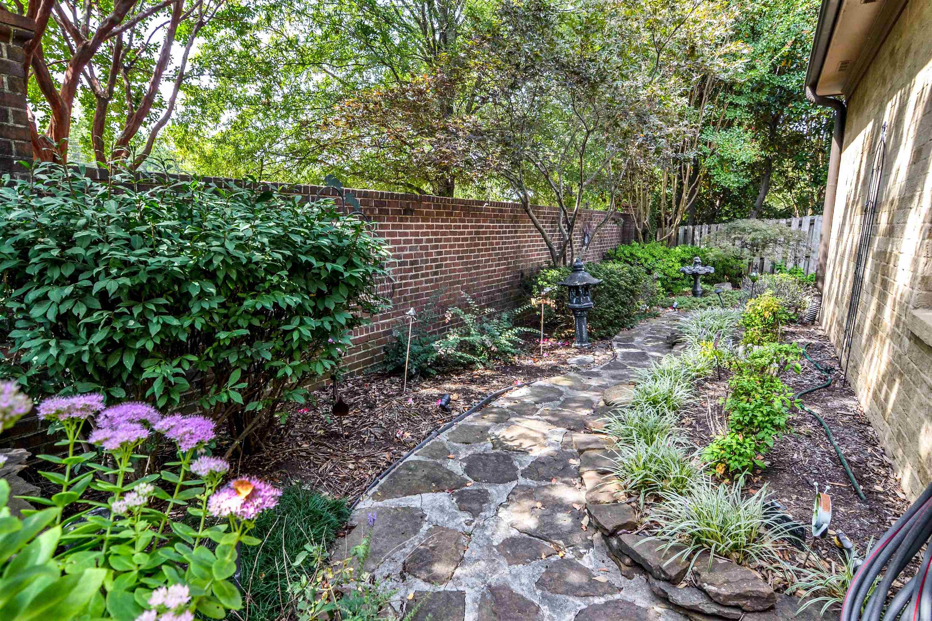 3055 POPLAR GROVE LN